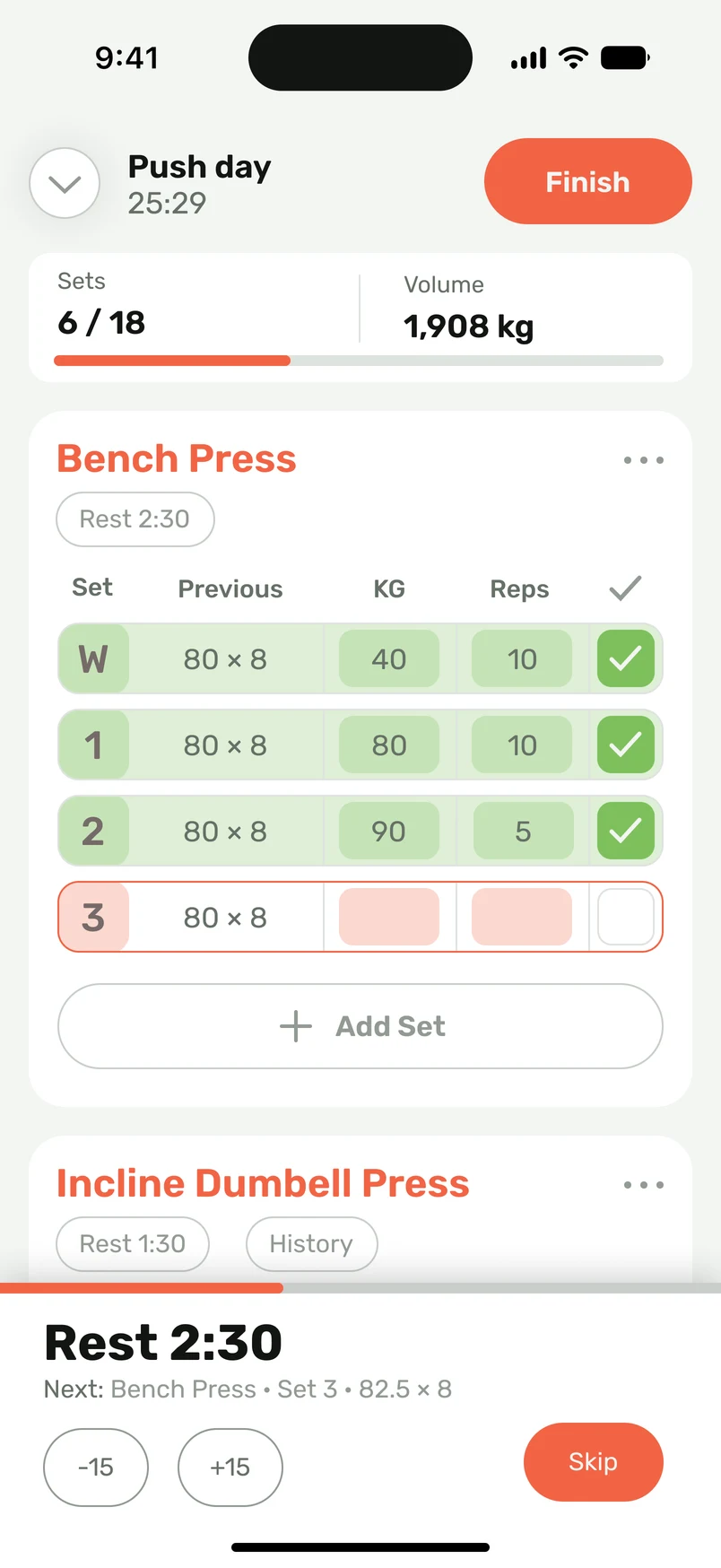 Lightweight gym workout log with previous performance, weight, reps, completed sets and a rest timer
